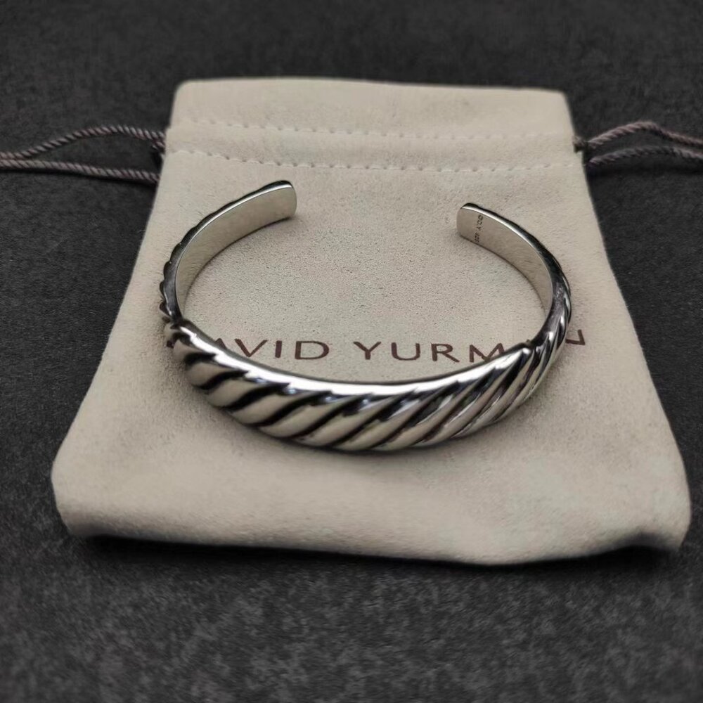 *☘︎*David Yurman 12.9mm*☘︎*Silver Wave Cuff Bracelet